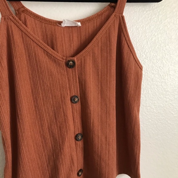 Rust button front tank top - Picture 4 of 4